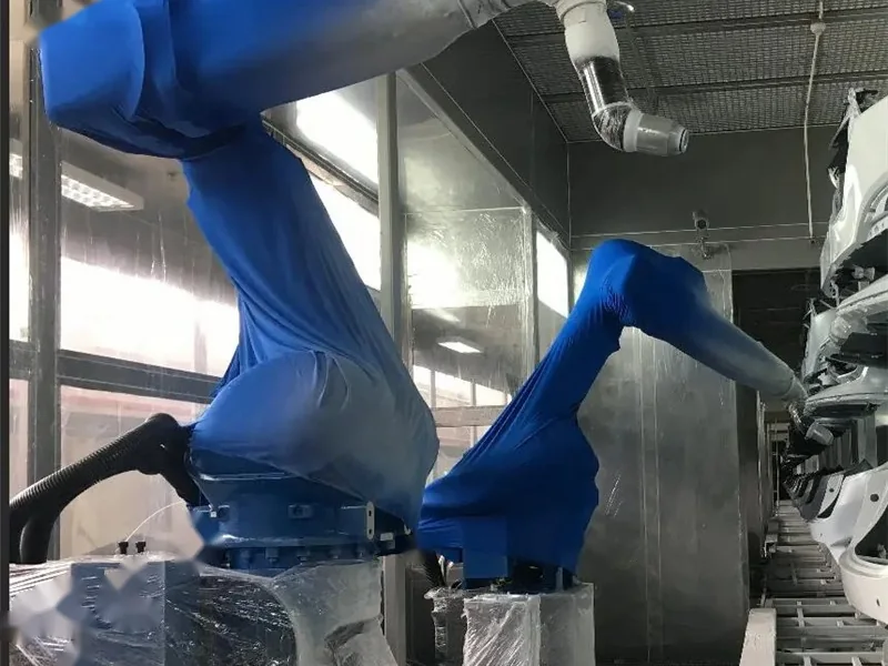 喷涂机器人防护服结构与活动位置参考