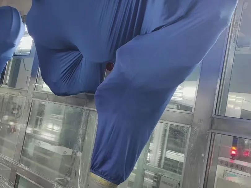 喷涂机器人防护服结构与活动位置参考