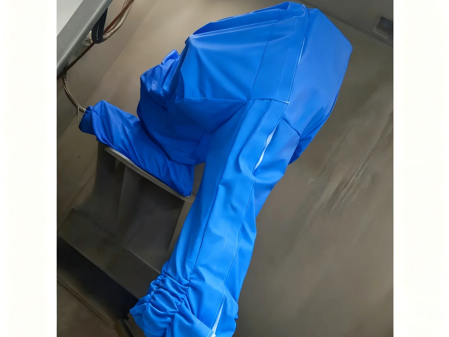 喷涂机器人防护服安装检查位置参考