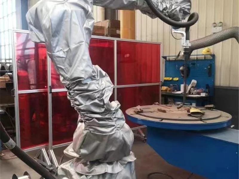 焊接机器人防护服工位风险方向参考