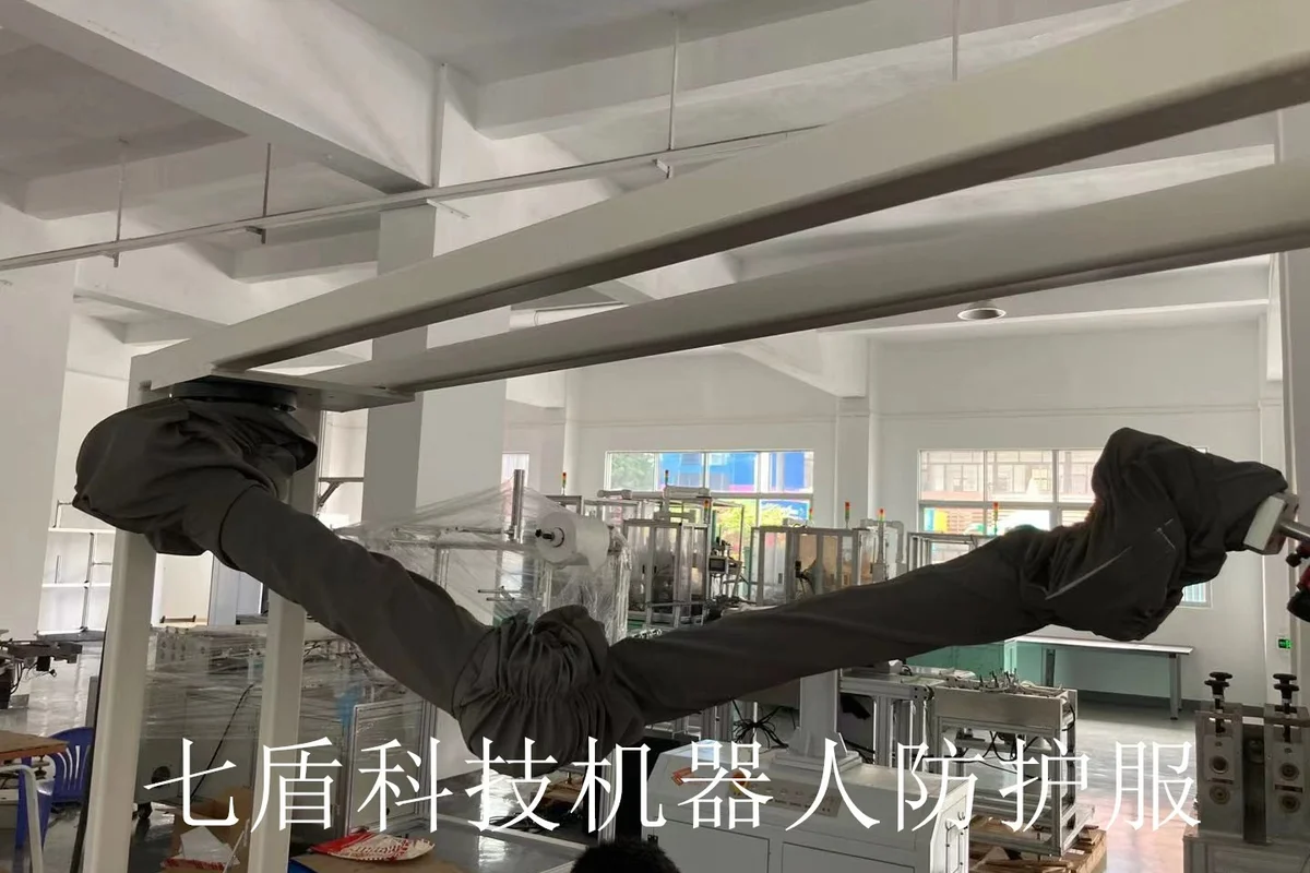 协作机器人防护服现场应用